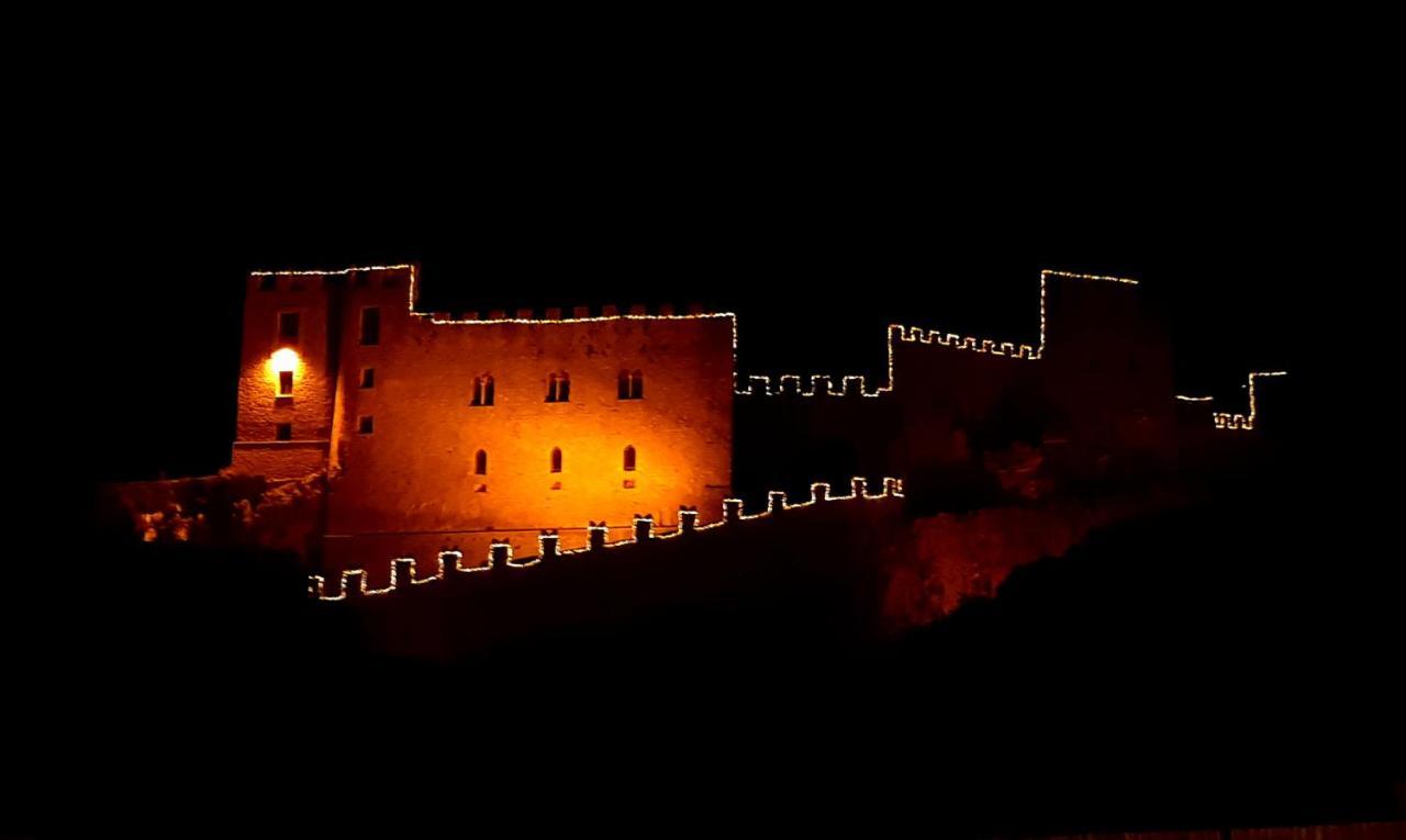 Villetta In Centro Storico Caccamo Exterior foto